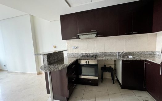 FULL DIFC VIEW | BEDROOM AREA |  WELL MAINTAINED